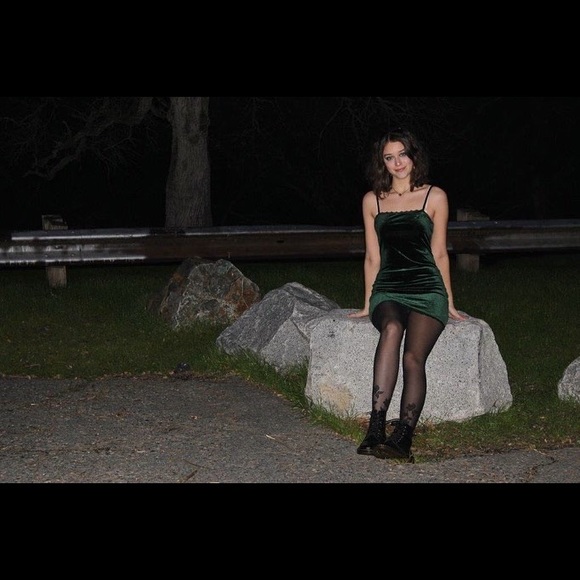 Meet your Posher, Dani - Picture 3 of 5